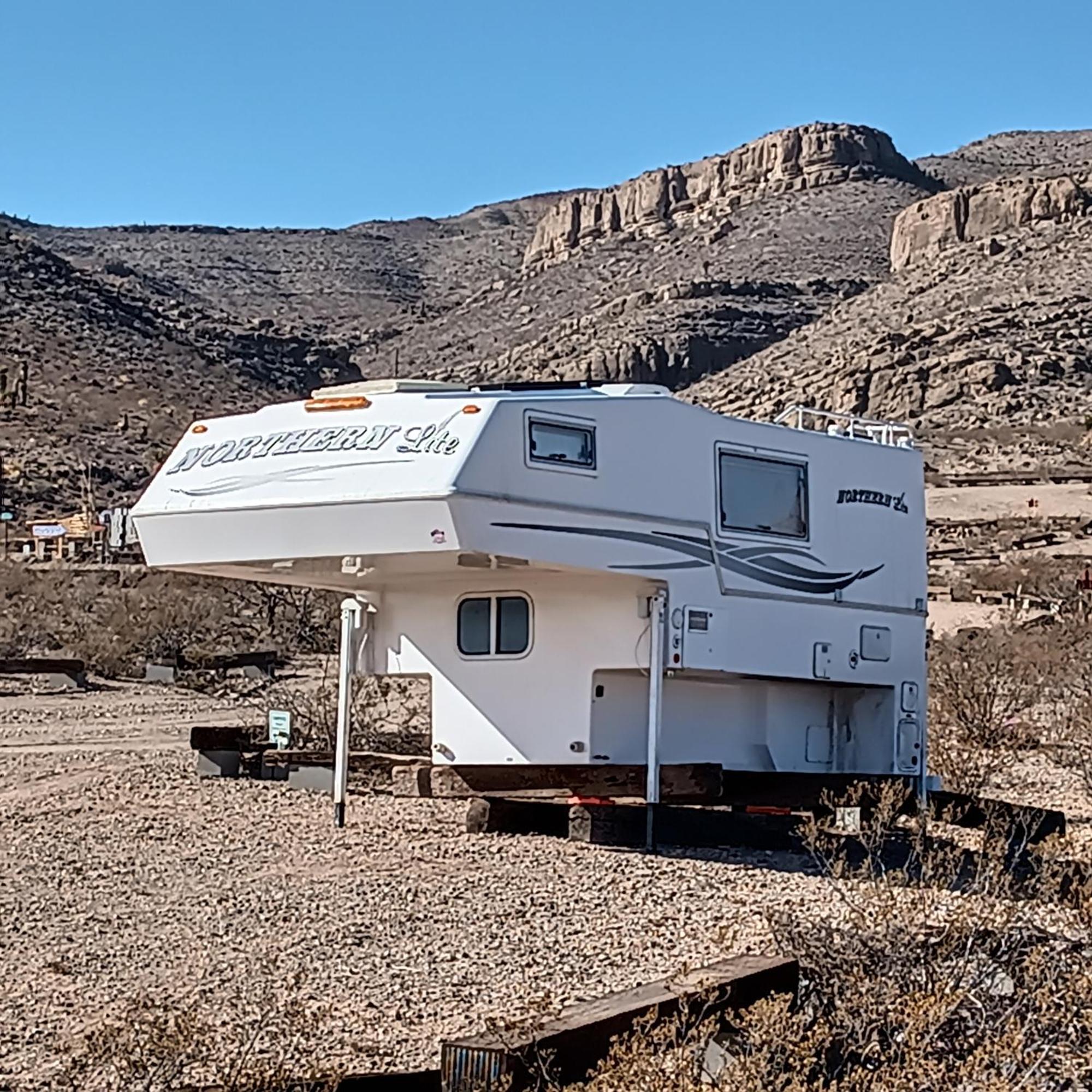 Camping At Desert Gardens Oasis At Lobo, Texas Van Horn Kültér fotó